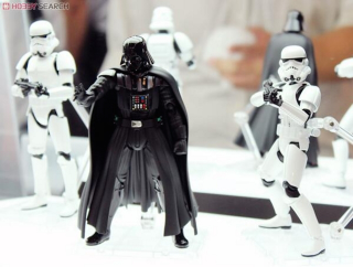 Illustration for article titled Samurai Darth Vader Leads A Slew Of Crazy Japanese Star Wars Toys